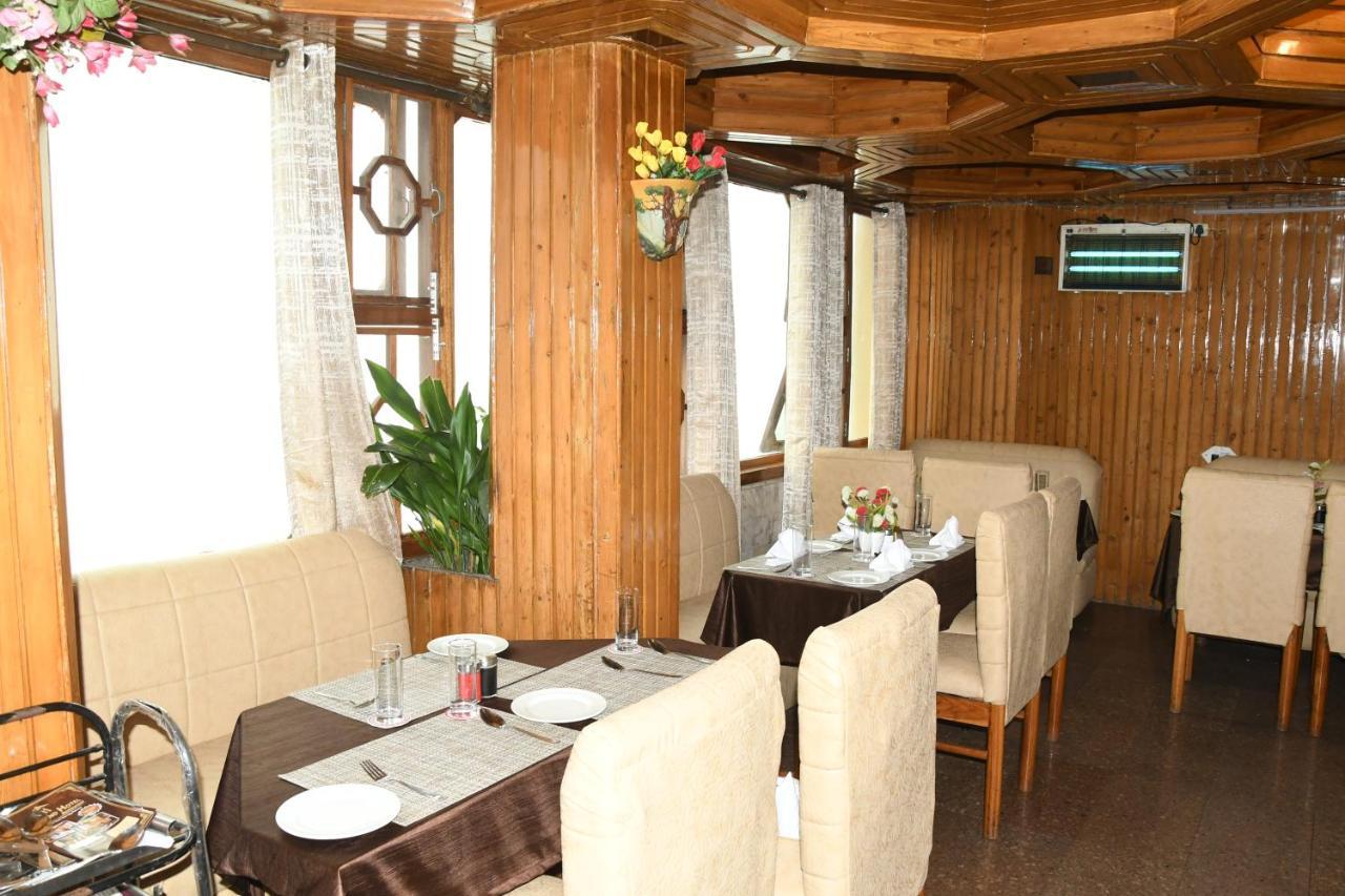 Auckland Hotel And Restaurant Near Mall Road Шимла Экстерьер фото
